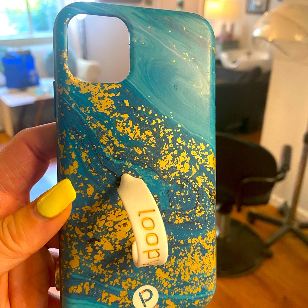 Loopy case for iPhone 11